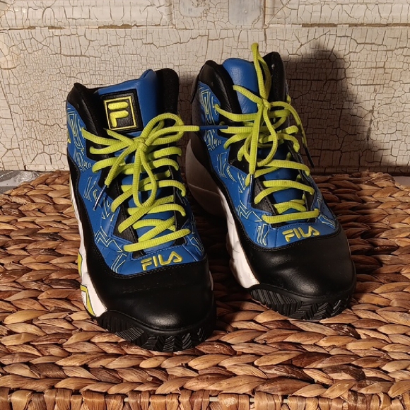 Fila Black and Blue Sneakers with Neon Green Laces - Picture 1 of 10